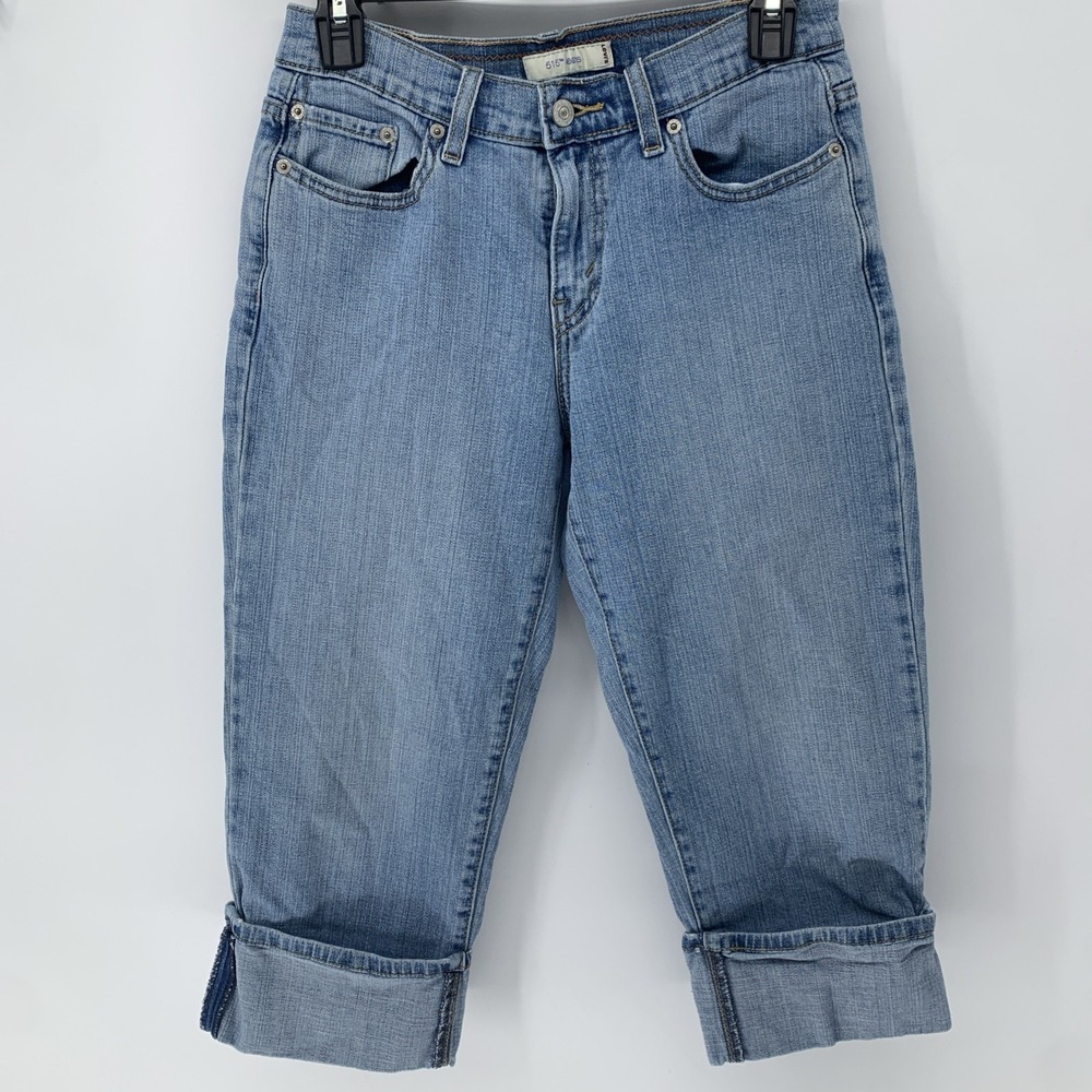 Levi's 515 Capri Jeans Women's Blue Wash Size 4 Stretch Denim Cuffed